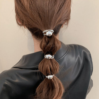 Élastique à cheveux minimaliste en forme de boule ronde argentée 